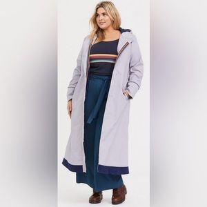 Torrid Her Universe Doctor Who 13th Doctor Grey Trench Coat Size 1